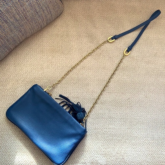 Handbags - ⛓ Vegan Leather Chain Crossbody